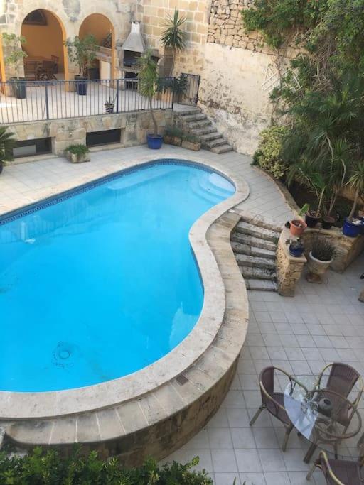 Studio Apartment With Pool In House Of Character. Birkirkara Zewnętrze zdjęcie
